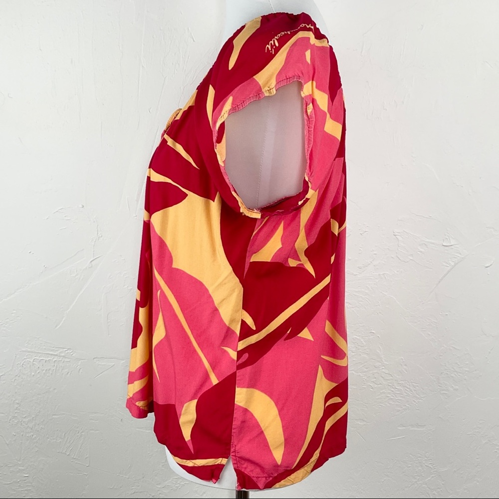 Manuhealii Red Orange Hawaiian Print Short Sleeve Blouse Small/Medium - Picture 4 of 6